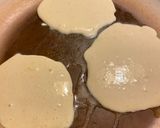 A picture of step 3 of Fluffy pancakes.