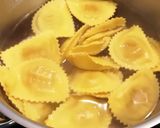 Foto del paso 4 de la receta Raviolis de Calabaza  a la crema de Grana Padano