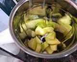 A picture of step 1 of Muskmelon chocolate milkshake.