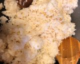 A picture of step 2 of Leftover Garlic Fried Rice.