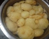 A picture of step 3 of Dahi bhalle.