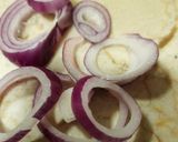 A picture of step 2 of Onion rings pakora.