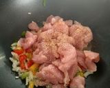 Une image de l'étape 2 de Poulet impérial.