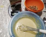A picture of step 1 of Ring Cake with Walnuts and Dark Chocolate Shavings.