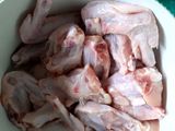 25. SWEET SPICY CHICKEN WINGS