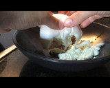 Foto del paso 3 de la receta: Pizza de berenjena con miel y vinagre balsámico