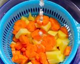 Foto langkah ke 4 dari resep Sop Dada Ayam Sueger Polll.