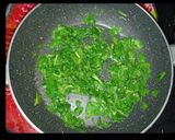A picture of step 2 of Methi Besan.