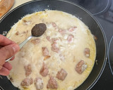 Foto del paso 5 de la receta: Ñoquis con butifarra y champiñones a la trufa