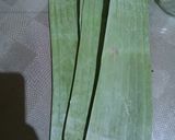 Foto langkah ke 1 dari resep Kue Putu Bambu Daun Kelor (Cetakan Daun Pisang).