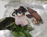 Foto langkah ke 1 dari resep Soto ayam Medan.