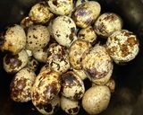 Gambar langkah 1 resipi Sambal Telur Puyuh.