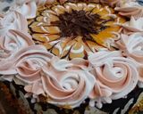 A picture of step 6 of Chocolate, caramel cream cake.