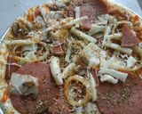 Foto langkah ke 6 dari resep Pizza Empuk.