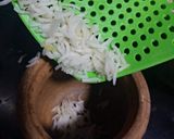 A picture of step 4 of Matka Biryani.