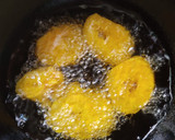 Foto del paso 5 de la receta: Tostones con camarones al ajillo y ensalada verde