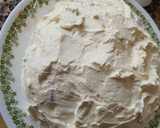 Foto del paso 4 de la receta: Torta de frutillas con merengue y crema