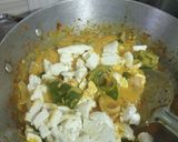 A picture of step 8 of Creamy Cheese Chilli.