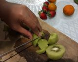 Foto langkah ke 1 dari resep Pudding Buah Coklat Putih.