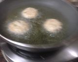 A picture of step 3 of Aloo Sabudana Vada (Potato and Tapioca Fritters).