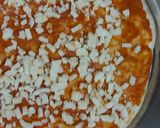 कैप्सिकम चीज़ मिनि पैन पिज़्जा (Capsicum cheese mini pan pizza recipe in Hindi) रेसिपी चरण 3 फोटो