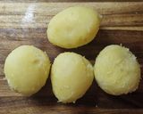 Une image de l'étape 3 de Pommes Dauphines Panées au Fromage.