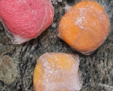 Foto del paso 5 de la receta: Pasta de huevo casera de colores