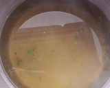 Foto del passaggio 2 della ricetta Risotto agli asparagi selvatici