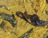 Foto langkah ke 3 dari resep Tumis Kuning Usus Ayam.