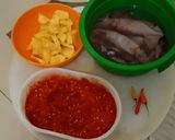 Foto langkah ke 1 dari resep Cumi Goreng Tepung Saus Asam Manis.