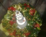 Foto del paso 2 de la receta: Untable de palta, tomate y arvejas