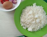 Foto langkah ke 1 dari resep Nasi Goreng Kampung.