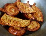 মুগ ডালের পাকন পিঠা(moog daler pakon pitha recipe in Bengali) রেসিপির ধাপ 6 ছবি