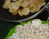 Foto langkah ke 4 dari resep Keripik tempe sagu.