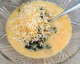 Foto langkah ke 4 dari resep Baked Egg Bacon and Spinach.
