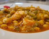 Foto del paso 7 de la receta: Garbanzos con langostinos
