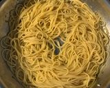 A picture of step 8 of Pasta with shrimp, tarragon and lemon.