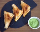 વેજ ચીઝ મેયો સેન્ડવીચ (Veg Cheese Mayo Sandwich Recipe In Gujarati) રેસીપી સ્ટેપ4ફોટો