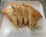 Foto del paso 9 de la receta: Masa de hojaldre sin gluten con pollo, queso y sirope de agave