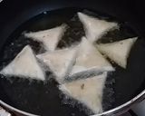 A picture of step 7 of Chicken Samosa.