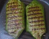 Foto langkah ke 6 dari resep Nasi Bakar Ayam Suwir Kemangi.