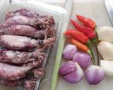 Foto langkah ke 1 dari resep Oseng Cumi Asin Manis Pedas #MaMaKei.