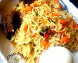A picture of step 5 of Noodles jollof.