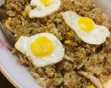 Hình bước làm 4 của món Cơm rang pate