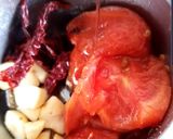 A picture of step 2 of Butter Chicken Bunny Chow.