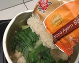 Foto langkah ke 2 dari resep Bihun Ayam Bawang Rebus.