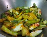 A picture of step 3 of Turai / Nenua Aloo Posto.