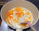 Foto langkah ke 2 dari resep Oseng Telur Cabe Bawang.