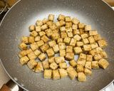 A picture of step 2 of Tofu and Pineapple Stir-Fry.