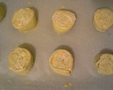 Parmezános-sonkás csiga recept fázis 5 fotója
